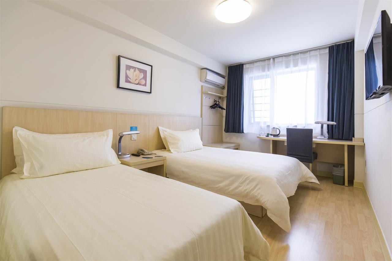 Jinjiang Inn Pu'er Zhenxing Avenue Simao Bagian luar foto